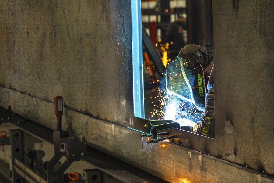 The_Nomad_Difference_9993_600x900 V2